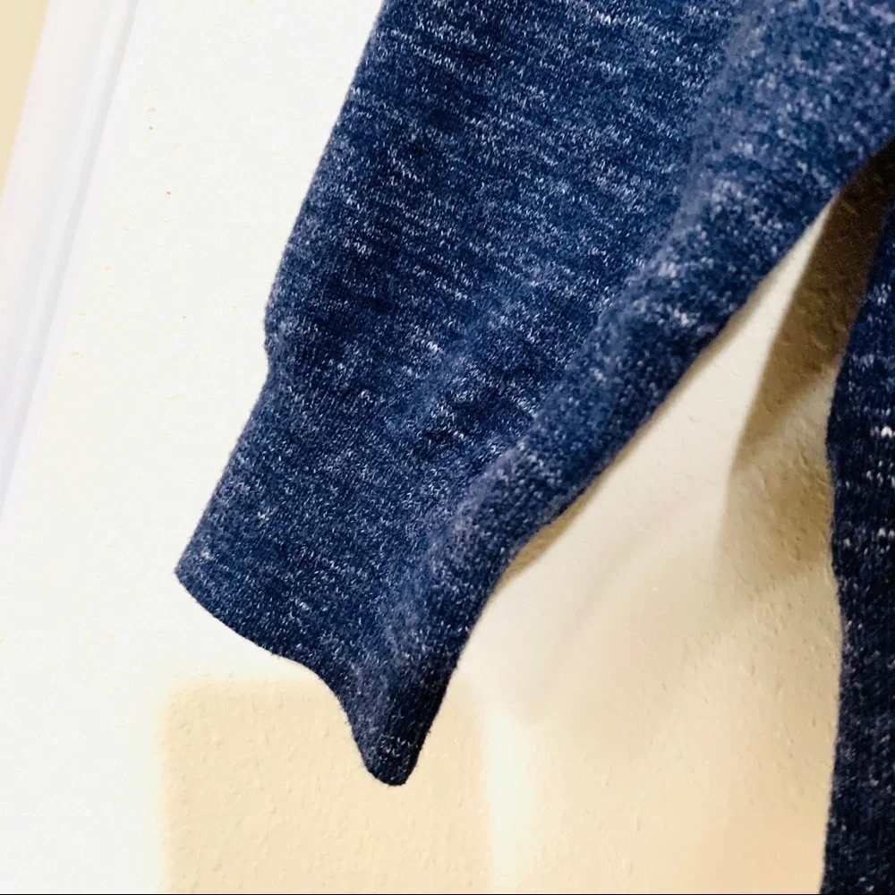 JCREW•crewneck heathered navy sweater